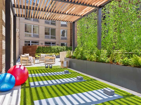 212 West 72nd Street 4H, New York NY 10023