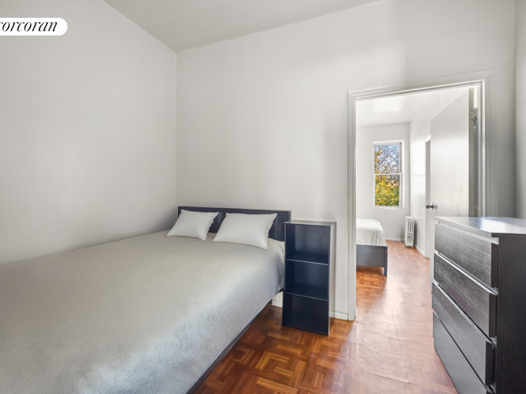 564-566 Grandview Avenue, Queens NY 11385