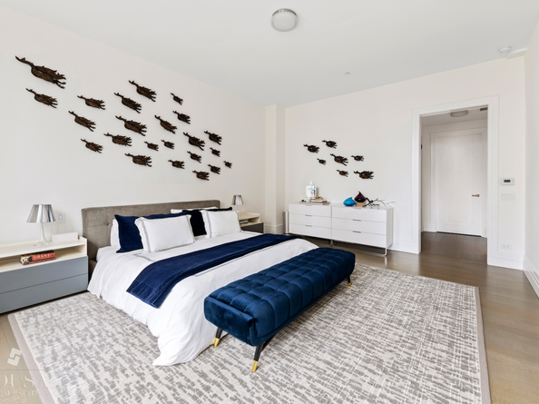212 5th Avenue 12A, New York NY 10010