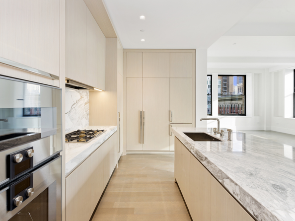 212 5th Avenue 12A, New York NY 10010