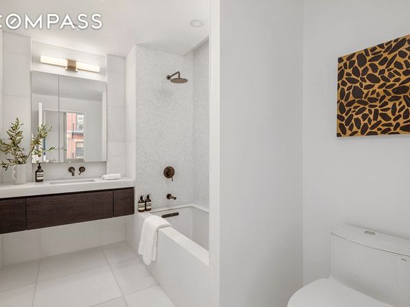 66 Clinton Street 5A, New York NY 10002
