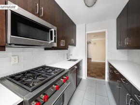 233 East 69th Street 3L, New York NY 10021