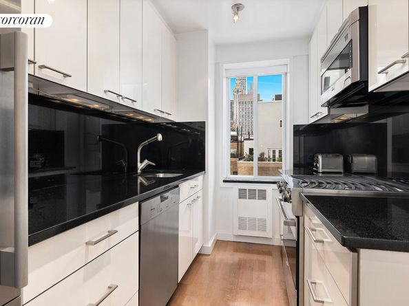 30 East 65th Street 15A, New York NY 10065