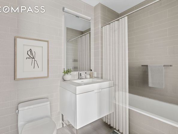 388 Bridge Street PH48D, Brooklyn NY 11201