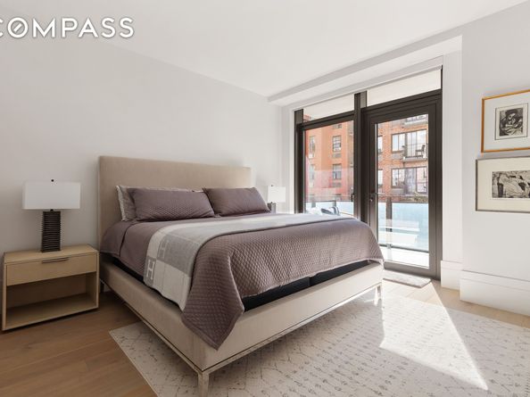 310 East 86th Street 4B, New York NY 10028