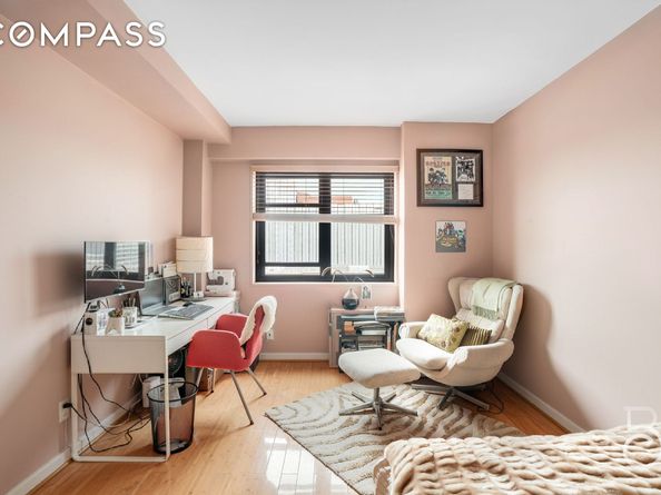 33-47 14th Street 6C, Queens NY 11106