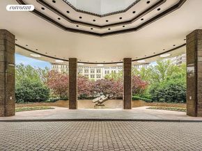 330 East 38th Street 50F, New York NY 10016