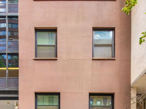 209 East 48th Street, New York NY 10017