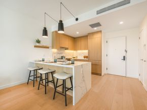 30-05 Vernon Boulevard 2B, Queens NY 11102