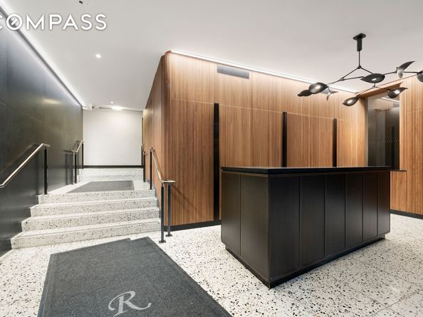 230 East 15th Street 1G, New York NY 10003