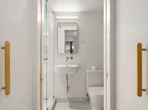 230 East 15th Street 1G, New York NY 10003