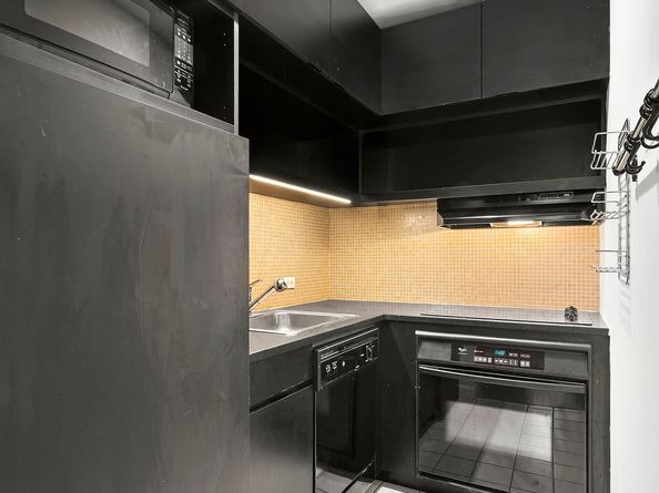 56 Pine Street 11F, New York NY 10005