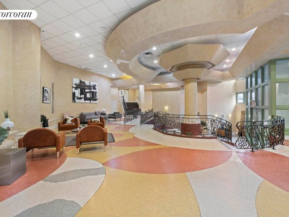 19-19 24th Avenue 102, Queens NY 11102