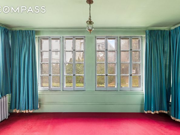 1917 Ditmas Avenue, Brooklyn NY 11226