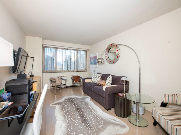 40 East 80th Street 15A, New York NY 10075