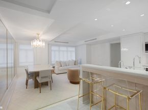 21 East 61st Street 5F, New York NY 10065