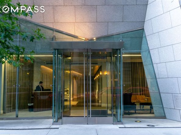 35 West 15th Street 14D, New York NY 10011