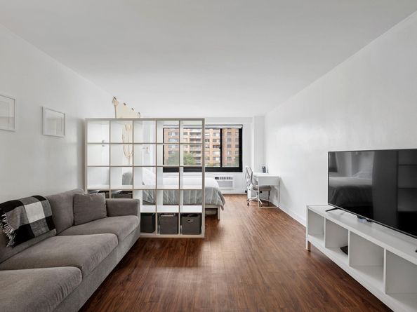 195 Willoughby Avenue 602, Brooklyn NY 11205