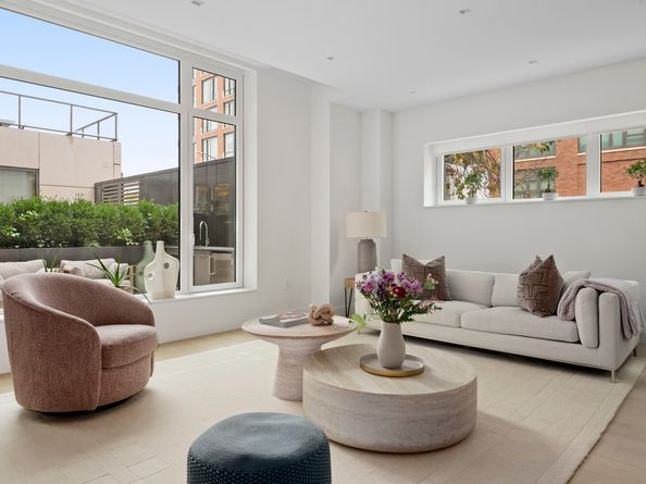 450 Washington Street TH5, New York NY 10013