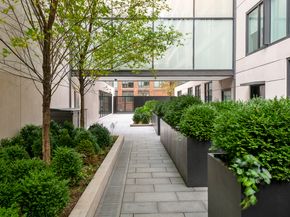 450 Washington Street TH5, New York NY 10013