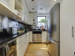 525 East 11th Street 3C, New York NY 10009