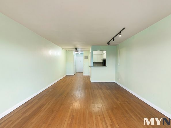 5235 Post Road 3H, Bronx NY 10471