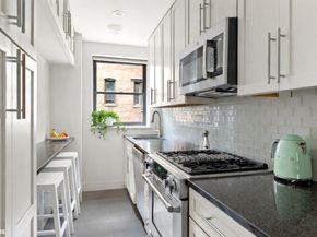 49 East 96th Street 4B, New York NY 10128