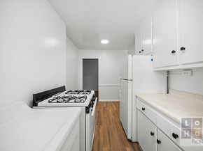 415 Grand Street E405, New York NY 10002