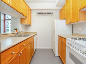 4-74 48th Avenue 3BB, Queens NY 11109