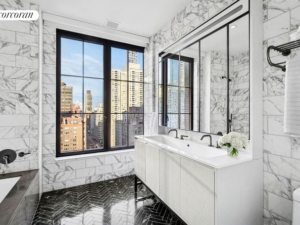 959 1st Avenue 17B, New York NY 10022