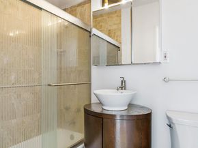 166 East 63rd Street 7A, New York NY 10065