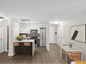 301 East 69th Street 6C, New York NY 10021