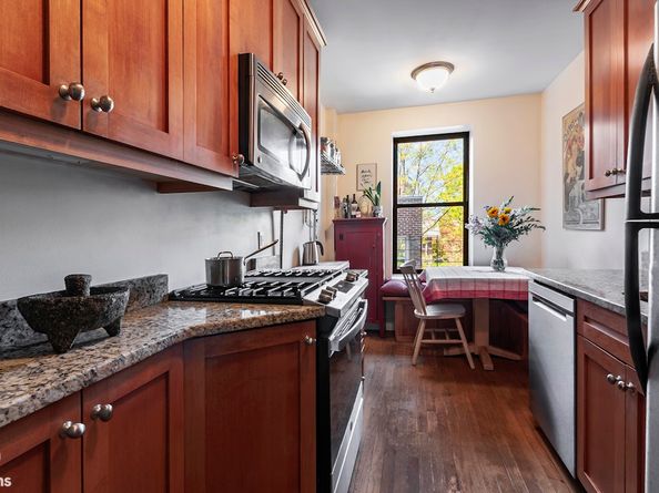 4414 Cayuga Avenue 1D, Bronx NY 10471