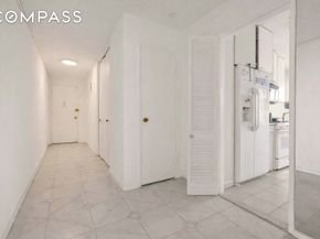 370 Ocean Parkway 8H, Brooklyn NY 11218