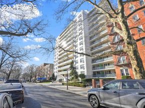 370 Ocean Parkway 8H, Brooklyn NY 11218