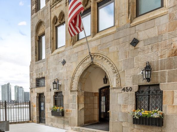 450 East 52nd Street 12THFLOOR, New York NY 10022