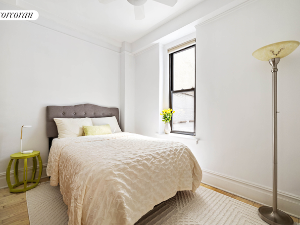 120 West 70th Street 1D, New York NY 10023