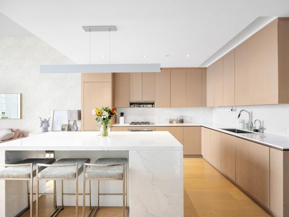 15 Hudson Yards 39D, New York NY 10001