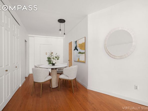250 West 16th Street 1F, New York NY 10011