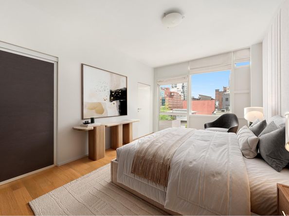 245 10th Avenue 5W, New York NY 10001