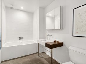 245 10th Avenue 5W, New York NY 10001