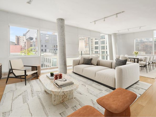 245 10th Avenue 5W, New York NY 10001