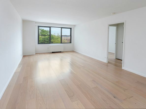 2500 Johnson Avenue 3B, Bronx NY 10463