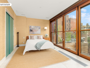 22 Gramercy Park S PH, New York NY 10003