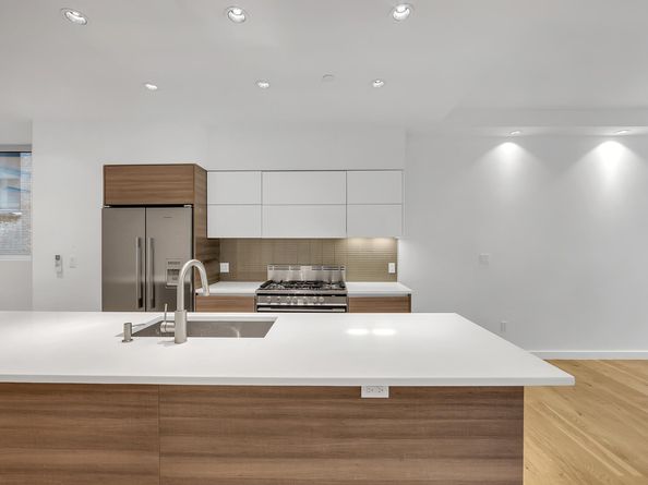 241 West 107th Street 2FLR, New York NY 10025