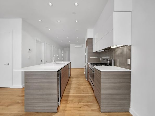 241 West 107th Street 2FLR, New York NY 10025