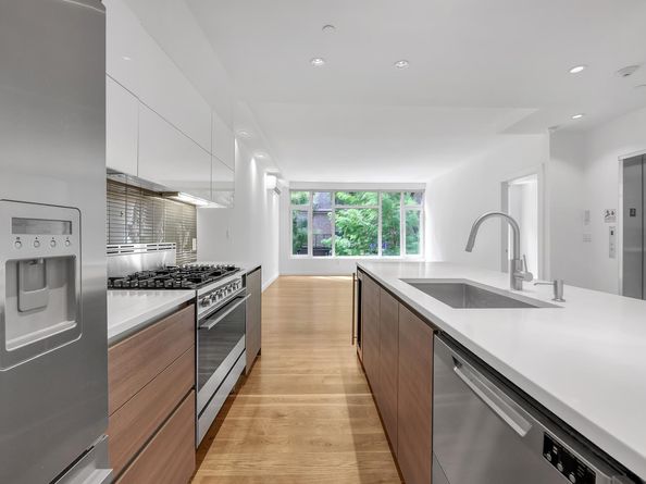 241 West 107th Street 2FLR, New York NY 10025