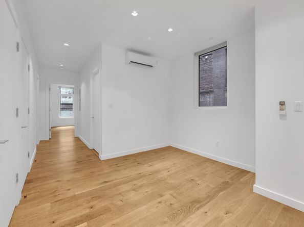 241 West 107th Street 2FLR, New York NY 10025