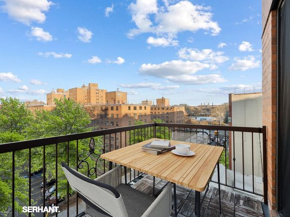 324 East 112th Street 6A, New York NY 10029