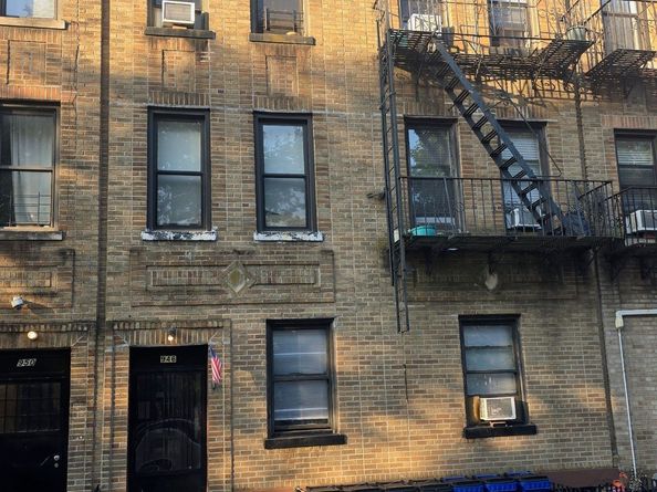 946 54th Street, Brooklyn NY 11219